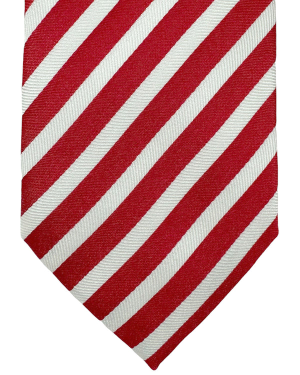 churchs-tie-240920-white-red-stripes1_21141b17-ecd2-4868-92f7-65d8a22b23af_600x.jpg